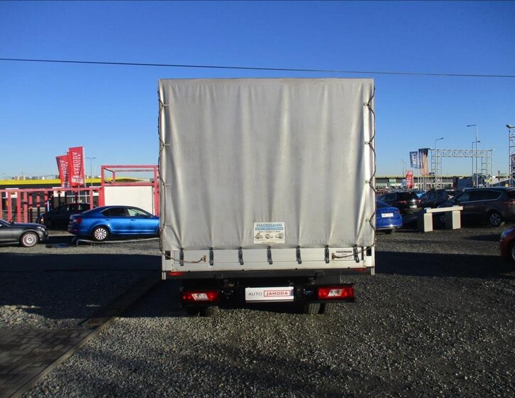 Ford Transit Valník 2,0 l 125 kw