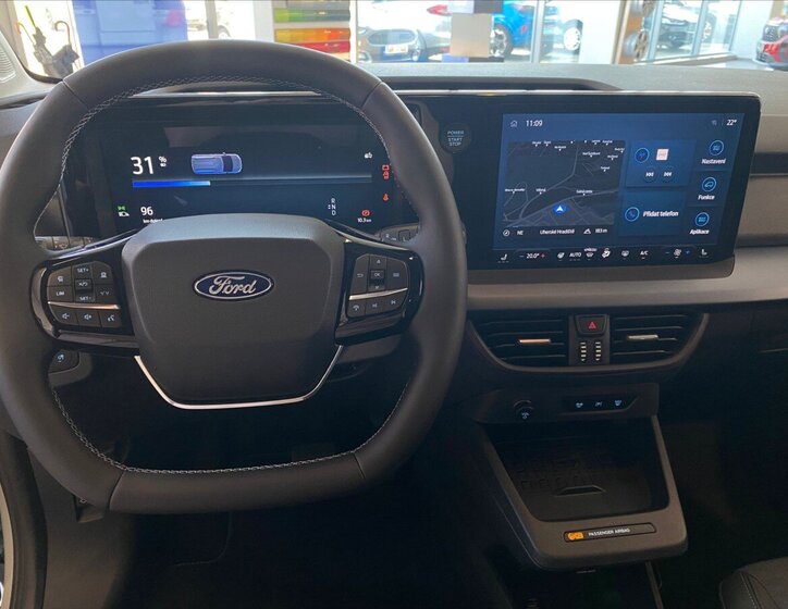 Ford Tourneo Courier MPV 0,0 100 kw