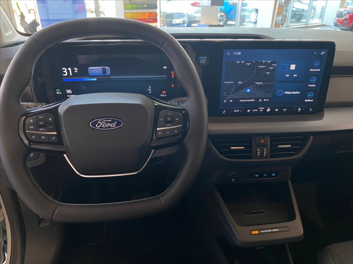 Ford Tourneo Courier MPV 0,0 100 kw