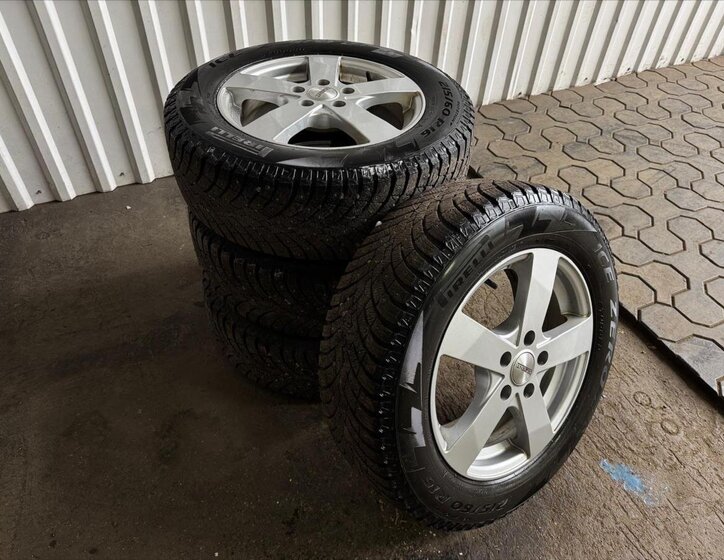 Volkswagen T-Roc MPV 2,0 l 110 kw