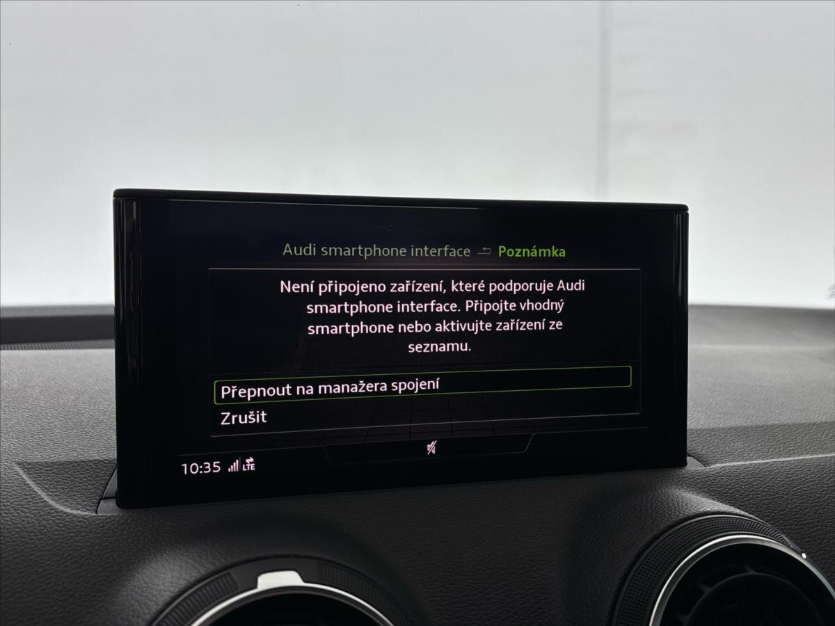 Audi Q2 SUV / Terénní 1,5 l 110 kw