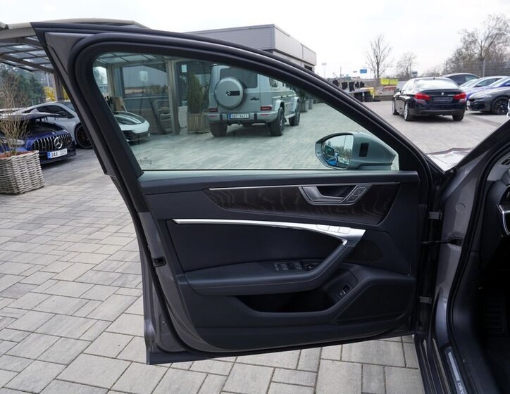 Audi A6 Allroad Kombi 3,0 l 250 kw