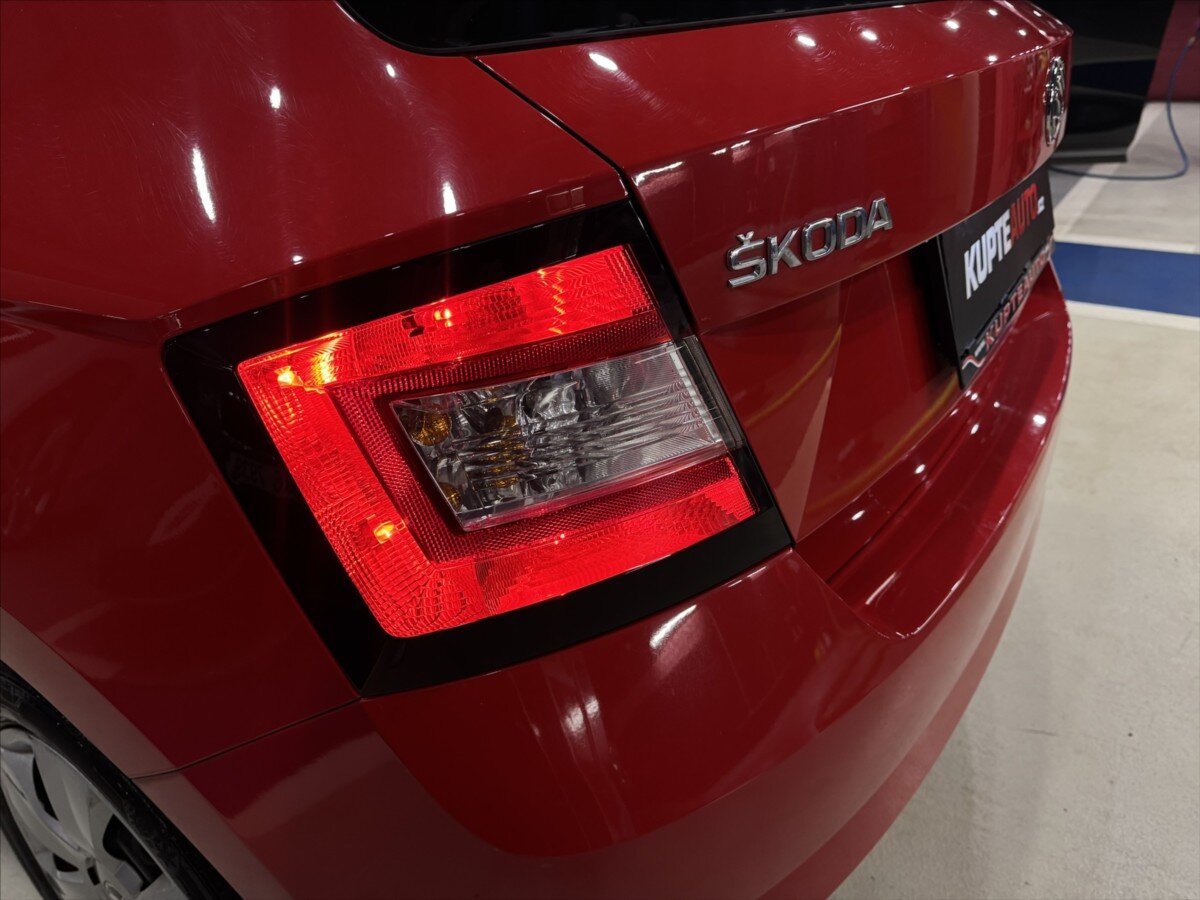 Škoda Fabia Hatchback 999,0 70 kw