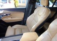 Volvo XC90 11