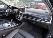BMW Řada 7 Sedan / Limuzína 4,4 l 390 kw
