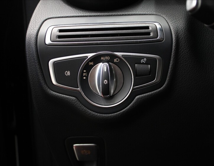 Mercedes-Benz GLC 17