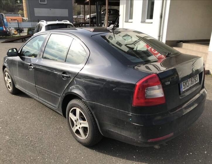 Škoda Octavia Sedan / Limuzína 1,9 l 77 kw
