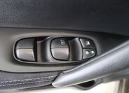 Nissan Qashqai SUV / Terénní 1,5 l 81 kw