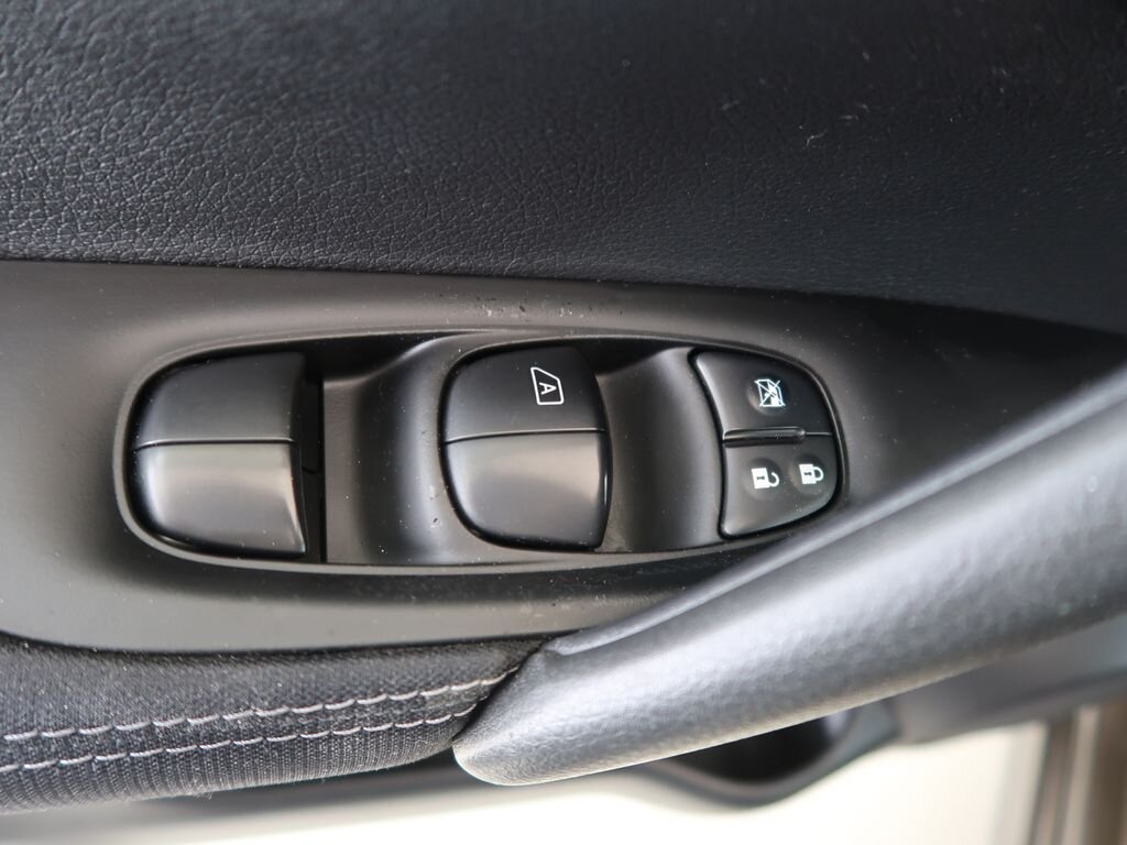 Nissan Qashqai SUV / Terénní 1,5 l 81 kw