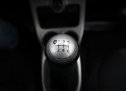 Toyota Urban Cruiser Hatchback 1,3 l 74 kw