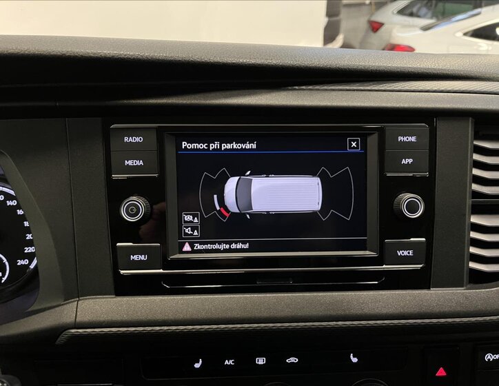 Volkswagen Transporter Kombi 2,0 l 110 kw