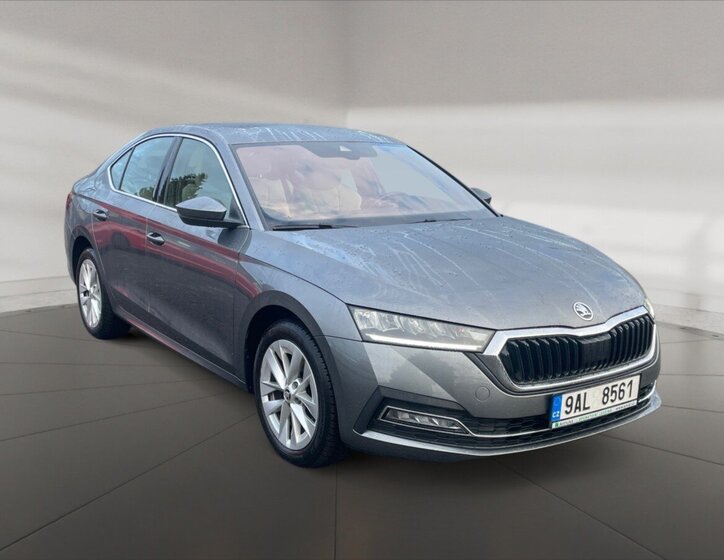 Škoda Octavia 1