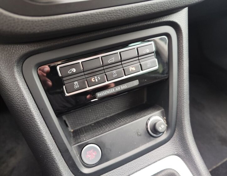 Volkswagen Sharan 24