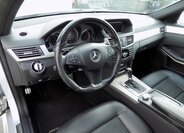 Mercedes-Benz Třídy E Sedan / Limuzína 2,1 l 125 kw