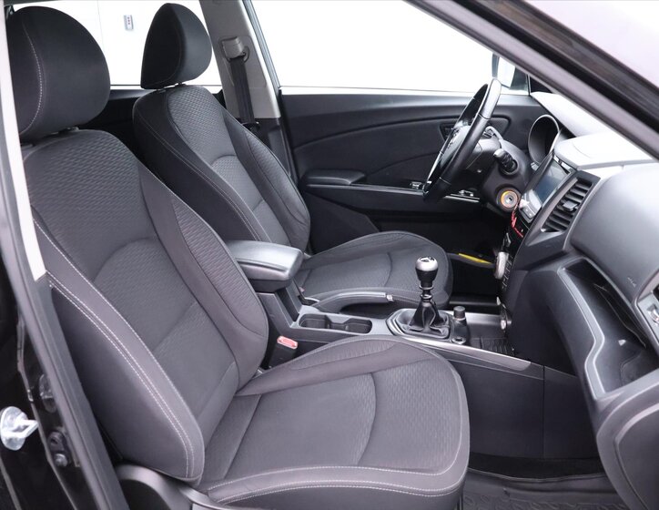 SsangYong XLV SUV / Terénní 1,6 l 85 kw