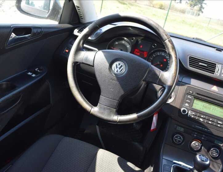 Volkswagen Passat Kombi 1,9 l 77 kw
