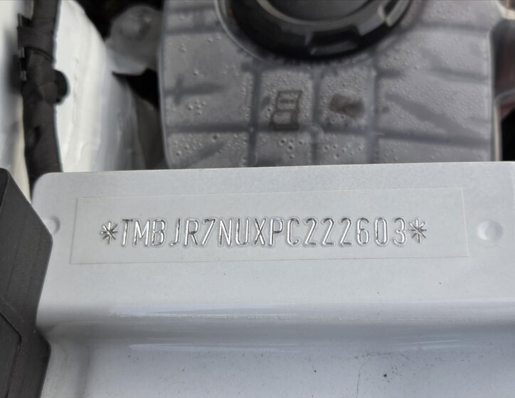 Škoda Karoq SUV 1,5 l 110 kw