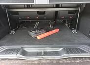 Mercedes-Benz Třídy V 9