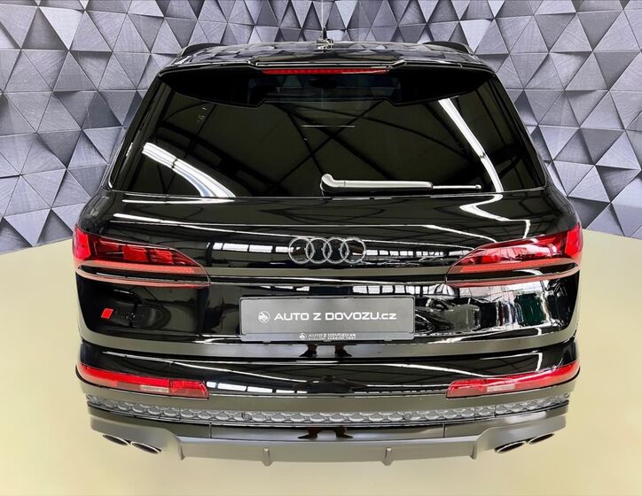 Audi SQ7 5