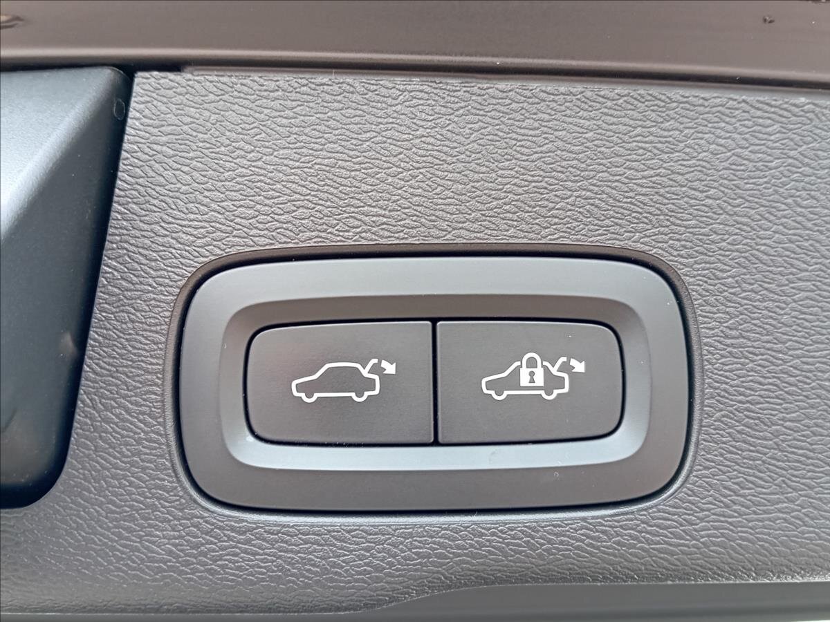 Volvo XC60 SUV 2,0 l 173 kw