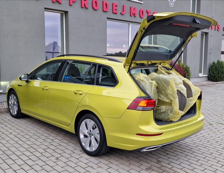 Volkswagen Golf Kombi 2,0 l 110 kw