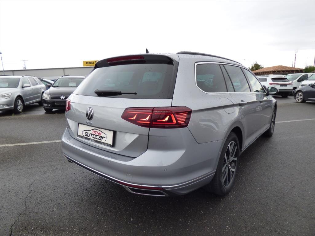 Volkswagen Passat Kombi 1,4 l 115 kw