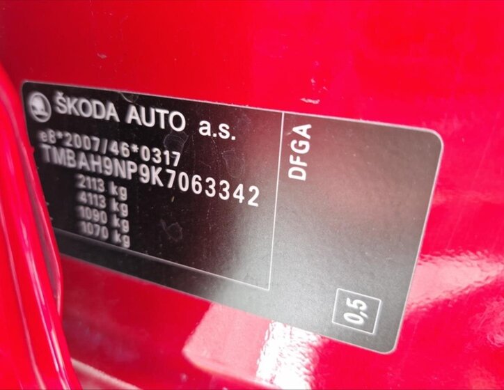 Škoda Superb Liftback 2,0 l 110 kw