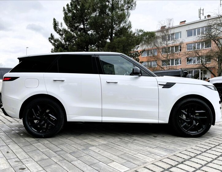 Land Rover Range Rover Sport SUV / Terénní 3,0 l 221 kw