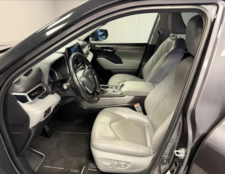 Toyota Highlander SUV 2,5 l 140 kw