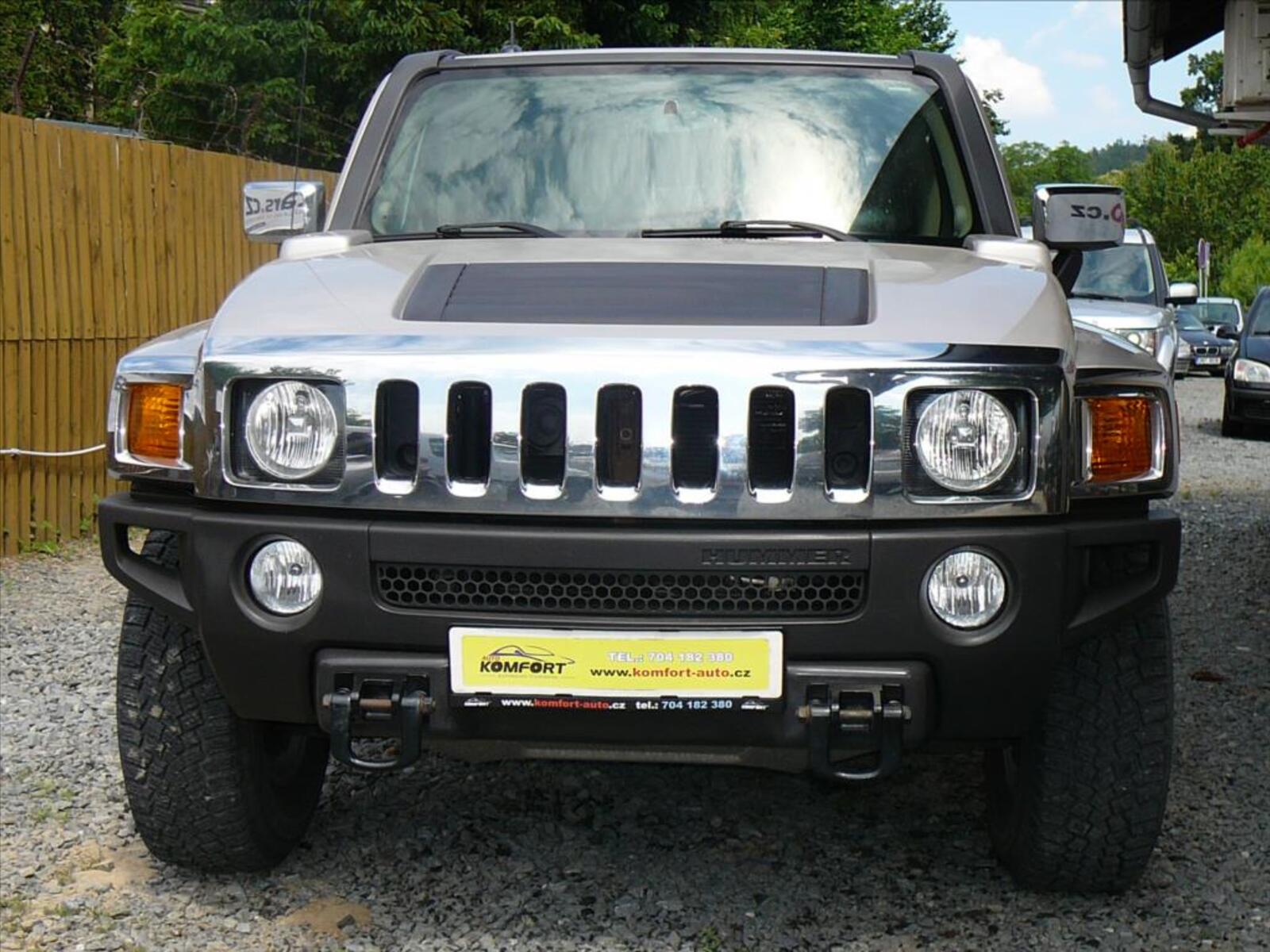 Hummer H3 2