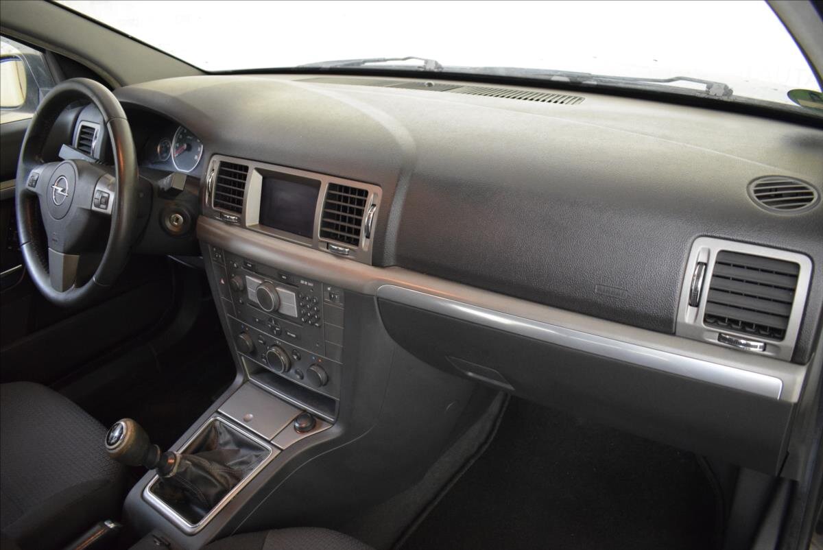 Opel Vectra Liftback 1,8 l 103 kw