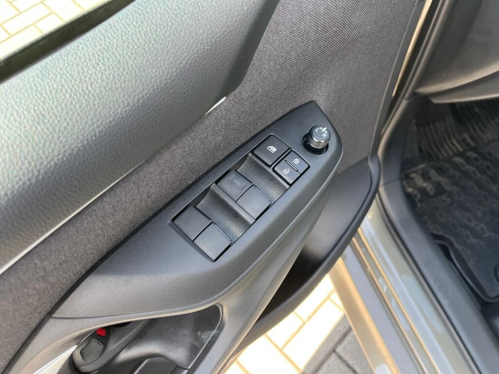 Toyota Yaris Hatchback 1,5 l 68 kw