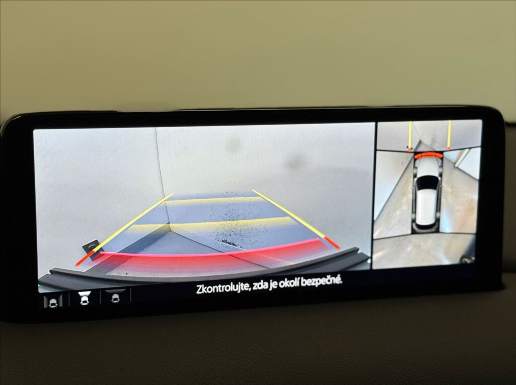 Mazda CX-5 SUV / Terénní 2,5 l 143 kw