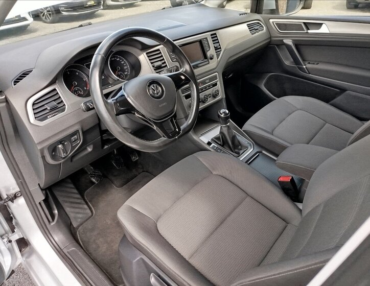 Volkswagen Golf Sportsvan MPV 2,0 l 110 kw