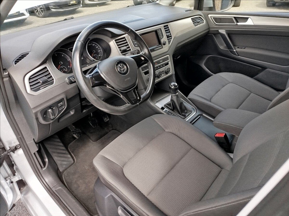 Volkswagen Golf Sportsvan MPV 2,0 l 110 kw