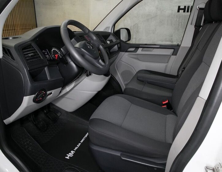 Volkswagen Transporter Skříň 2,0 l 110 kw