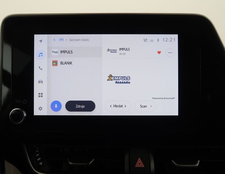 Toyota C-HR SUV / Terénní 1,8 l 72 kw