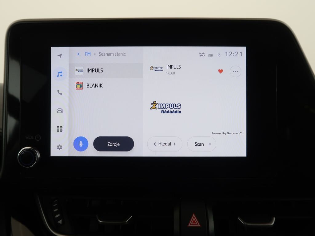 Toyota C-HR SUV / Terénní 1,8 l 72 kw
