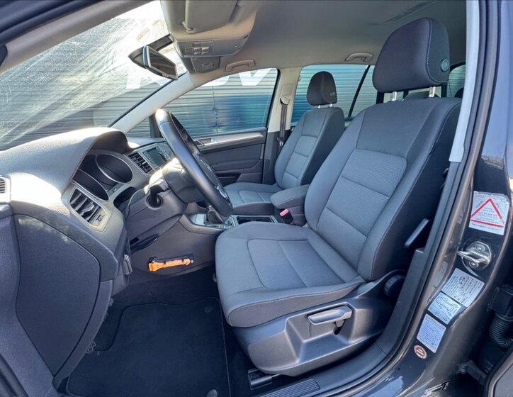 Volkswagen Golf Sportsvan MPV 2,0 l 110 kw