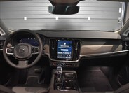 Volvo V90 24