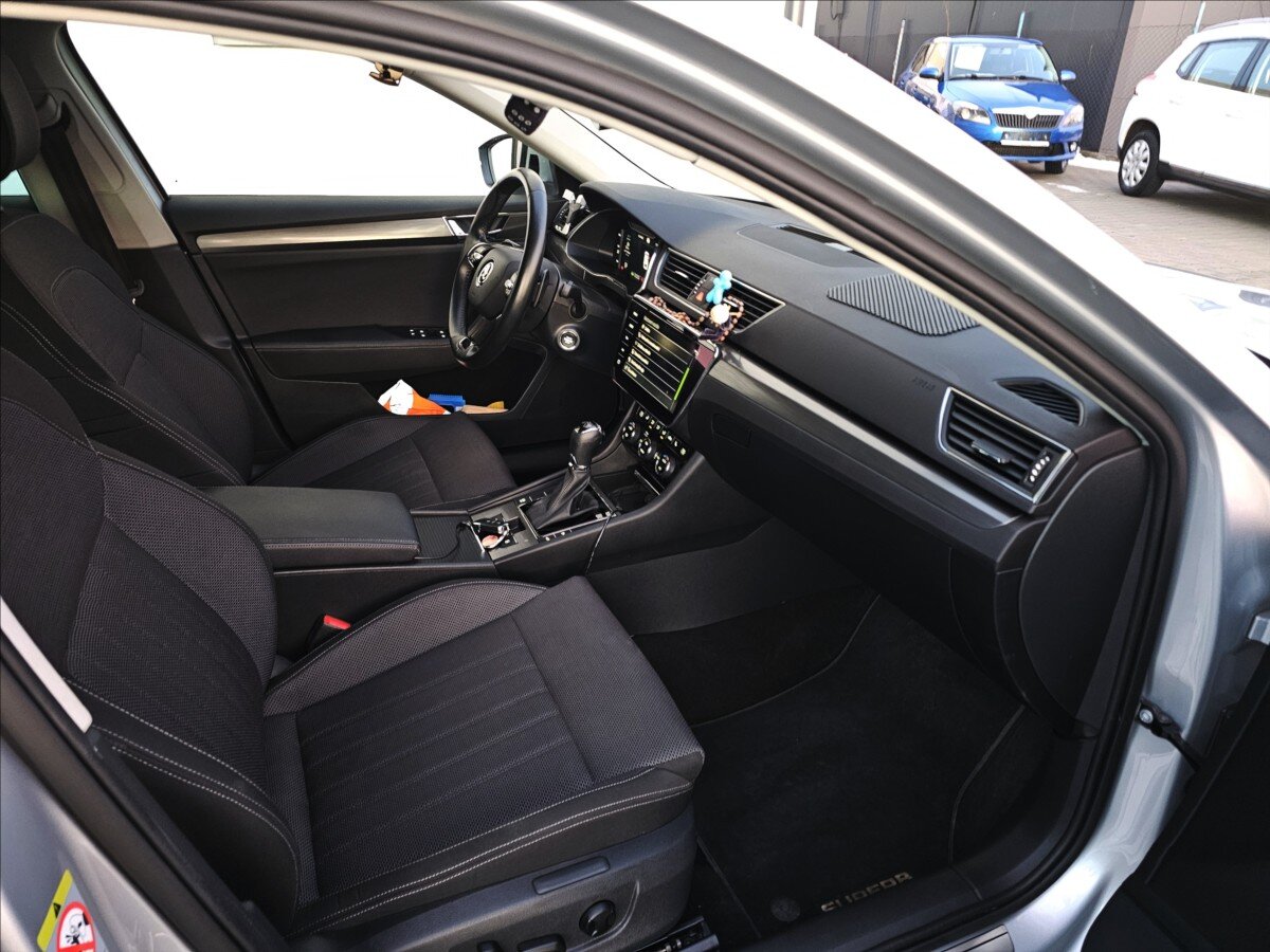 Škoda Superb Kombi 2,0 l 110 kw