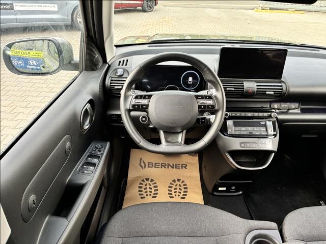 Hyundai Inster SUV / Terénní 0,0 84 kw