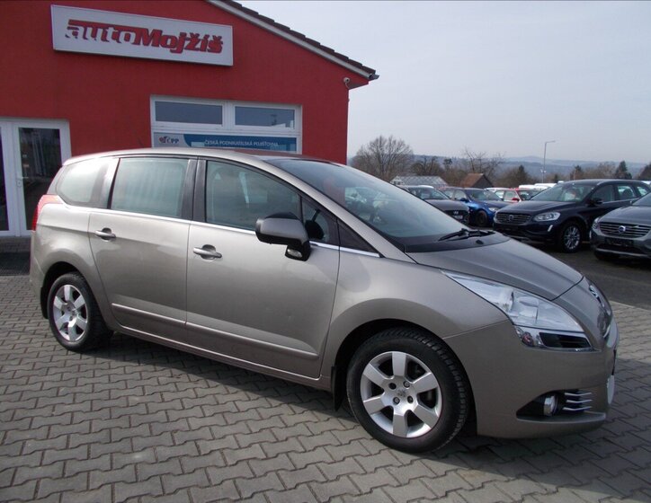 Peugeot 5008 MPV 1,6 l 80 kw