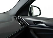 BMW X4 SUV 3,0 l 210 kw