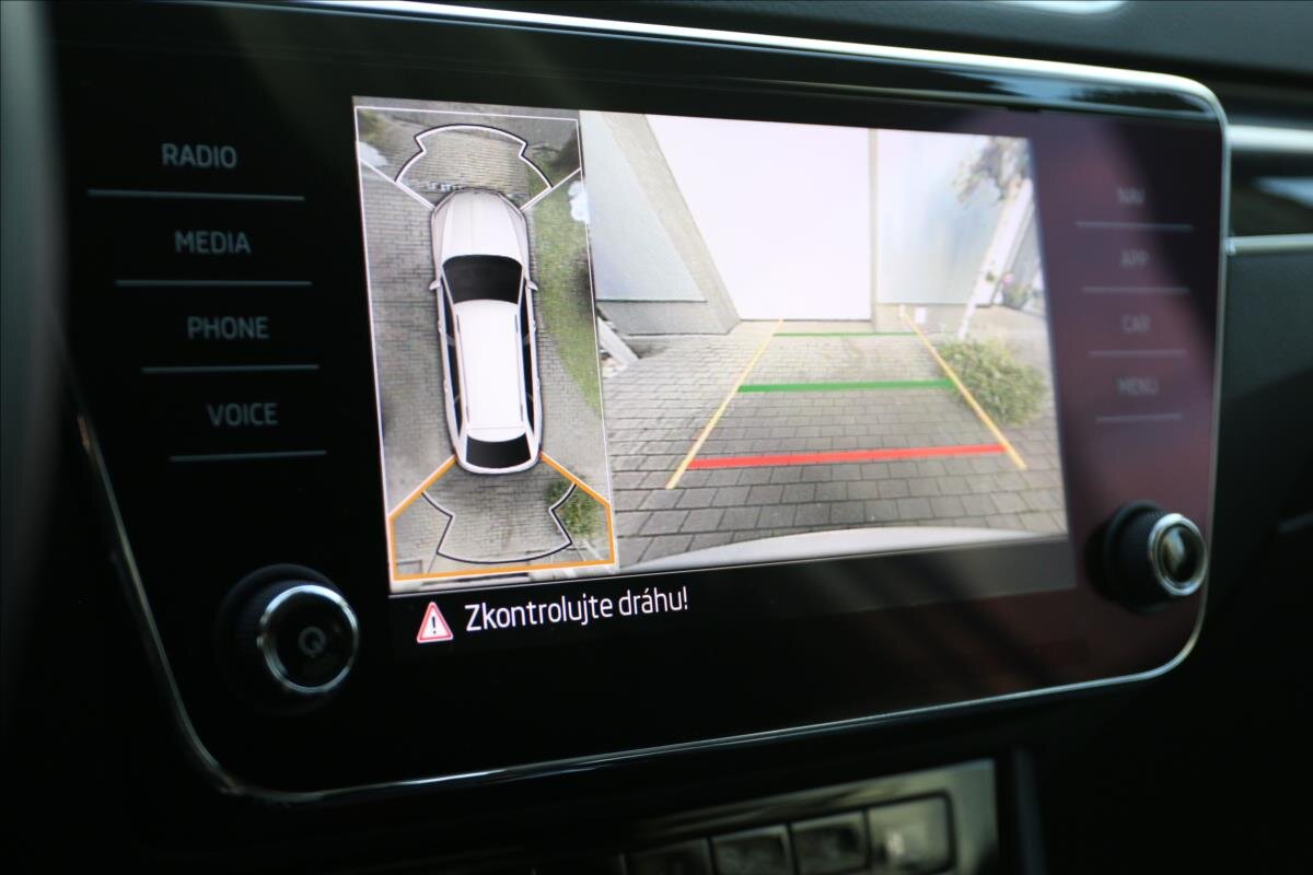 Škoda Superb Kombi 2,0 l 147 kw