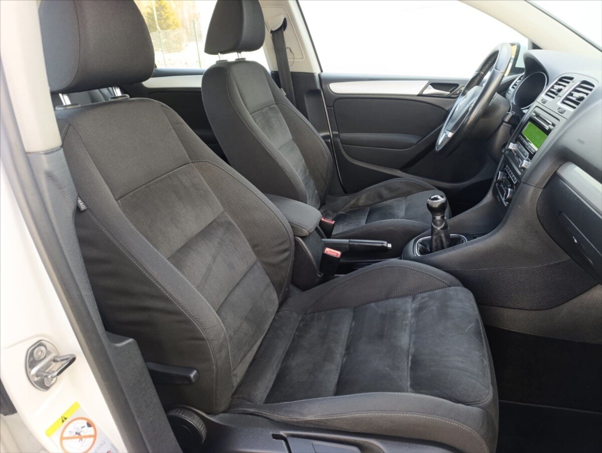 Volkswagen Golf Hatchback 1,6 l 77 kw