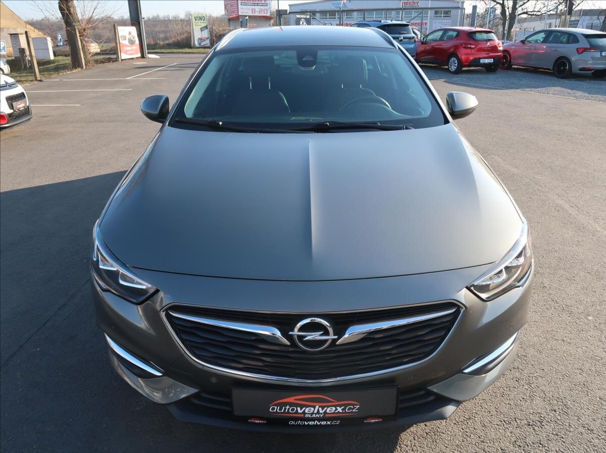 Opel Insignia Kombi 2,0 l 125 kw