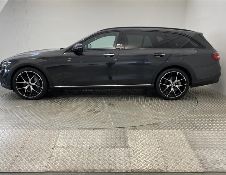 Mercedes-Benz Třídy E 3