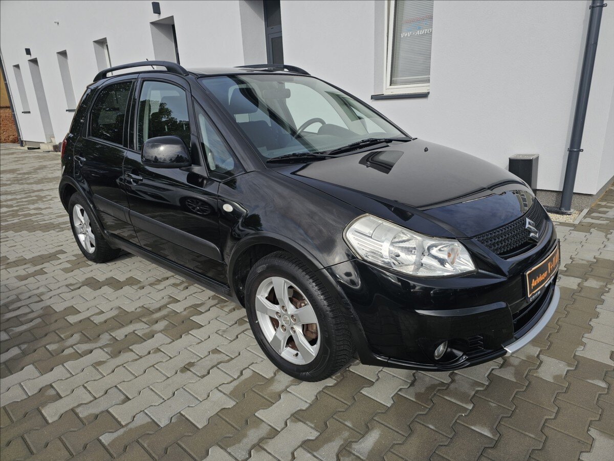 Suzuki SX4 Hatchback 1,6 l 88 kw