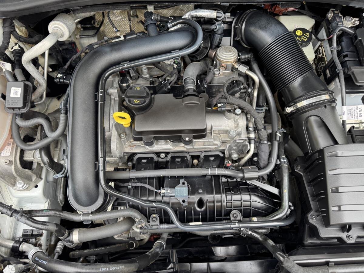 Volkswagen Polo Hatchback 999,0 70 kw